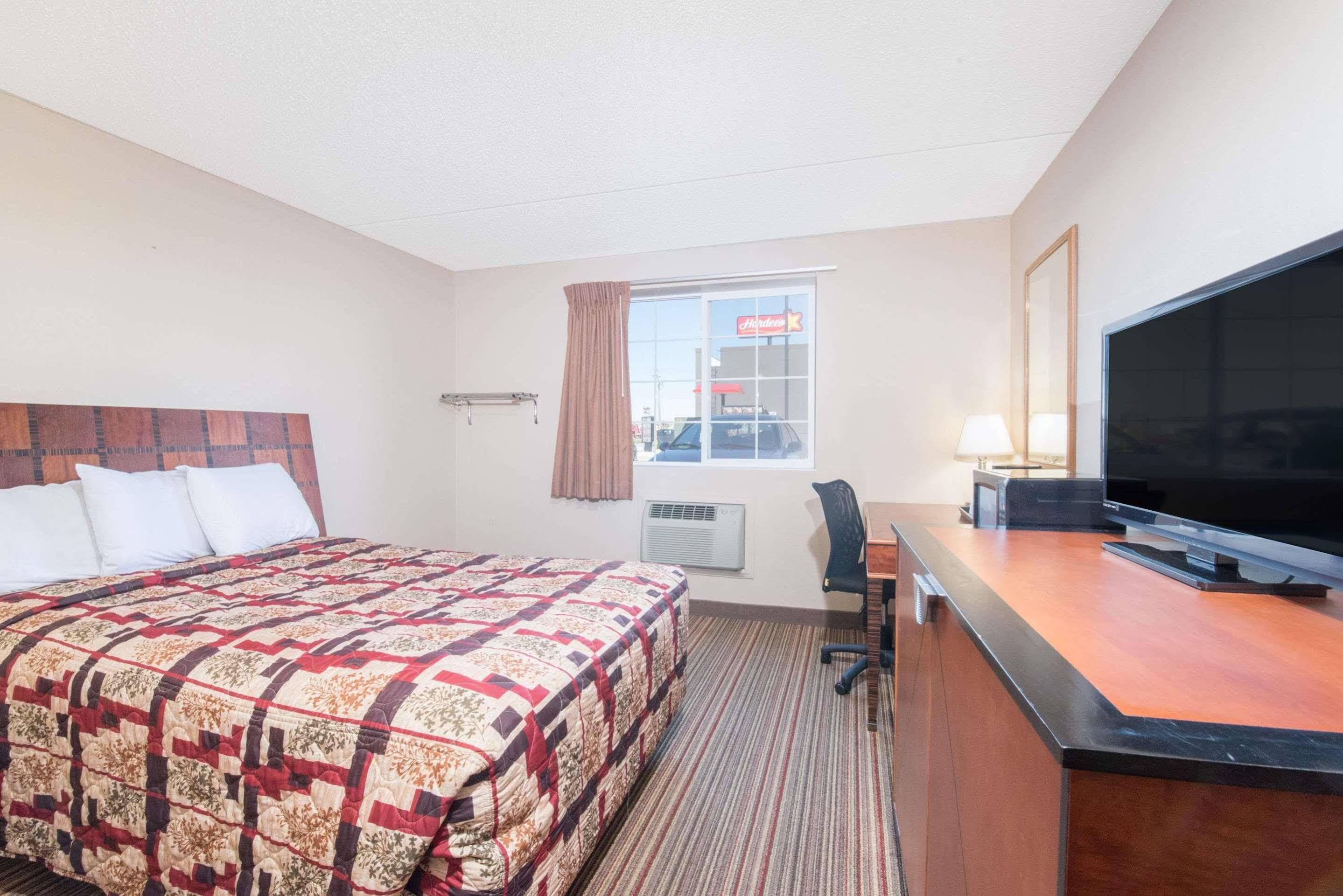 Motel Knights And - Grand Forks