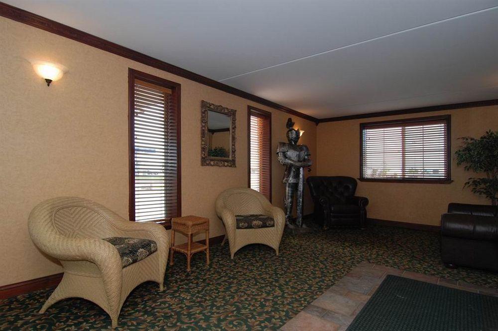 Knights Inn&suites - Motel Grand Forks
