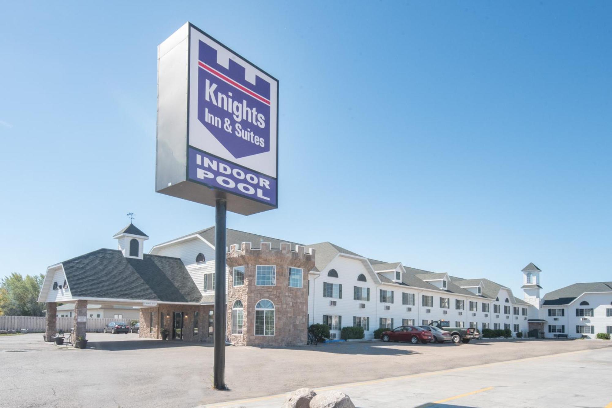 Knights And - Motel 2*