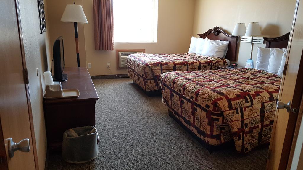 Motel Knights And - Grand Forks