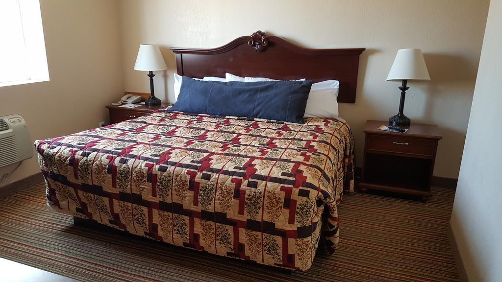 Motel Knights And - Grand Forks