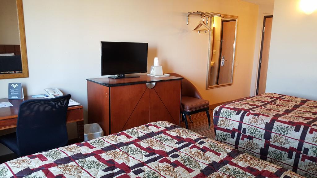 Motel Knights Inn&suites - 2*