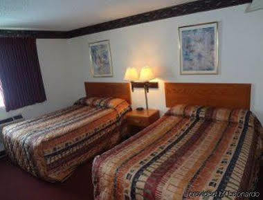 Knights And - Motel 2*