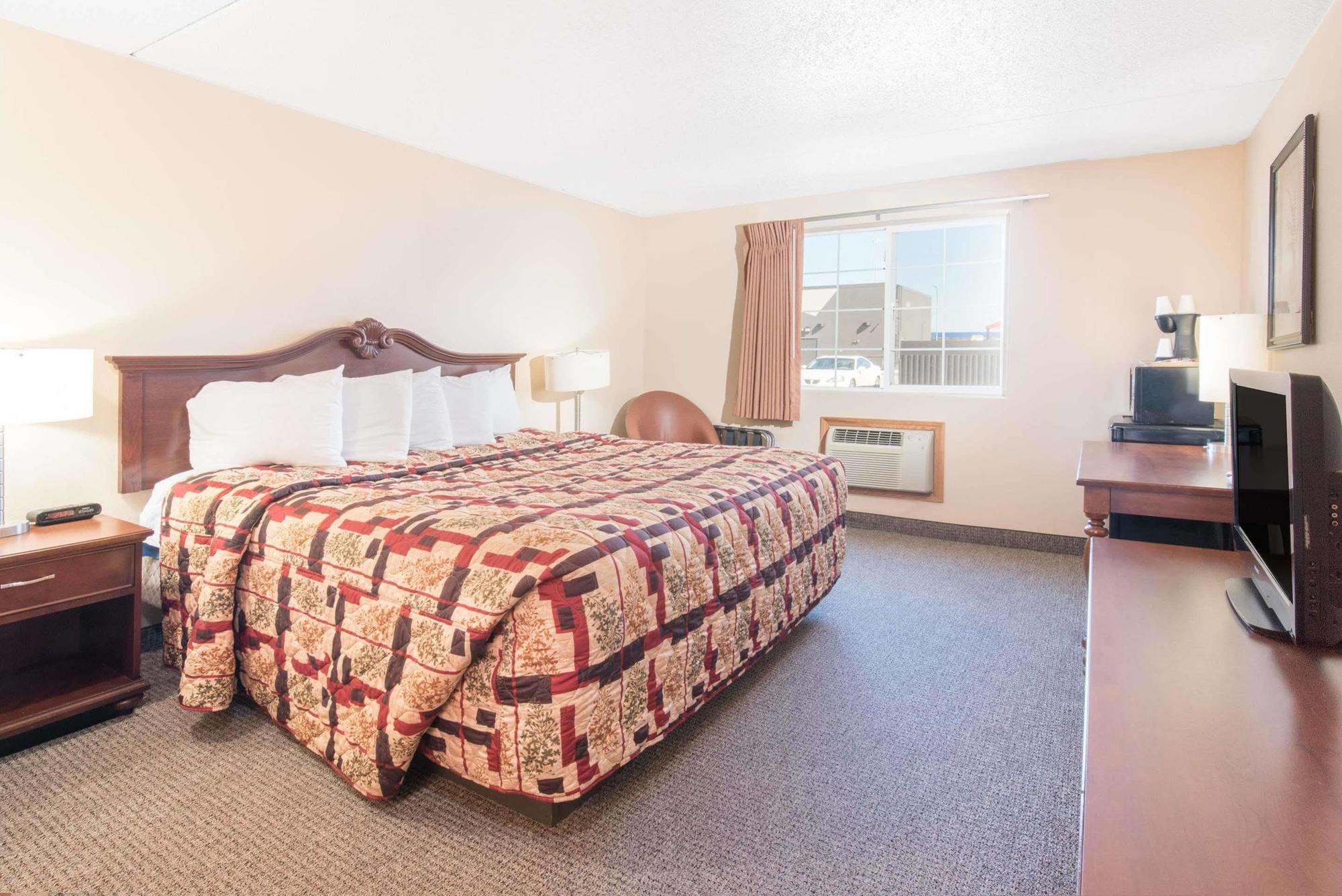 Motel Knights Inn&suites - 2*