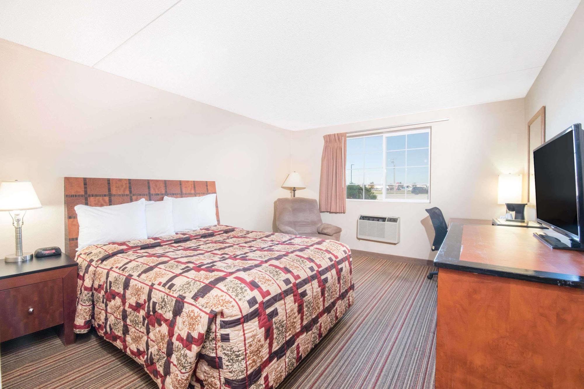 Knights Inn&suites - Motel Grand Forks