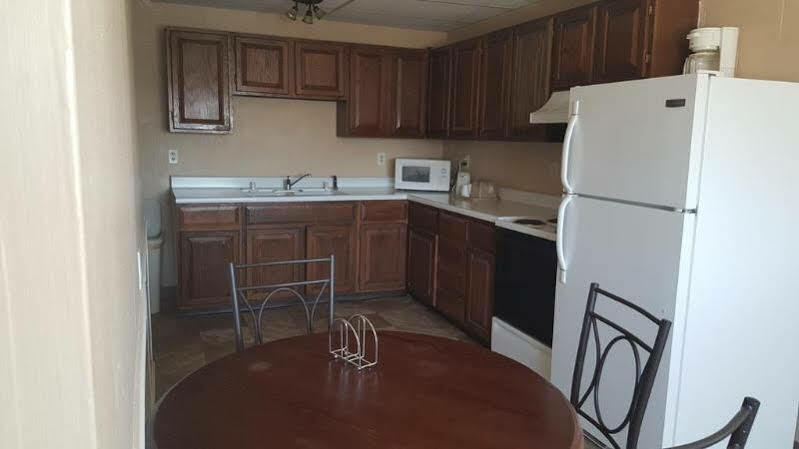 Motel Knights Inn&suites - Grand Forks
