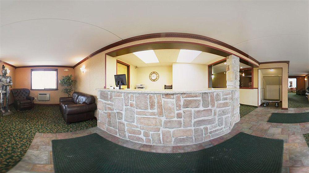 Knights Inn&suites - Grand Forks